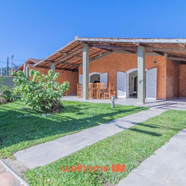 Casa em Ubatuba com Churrasqueira a 350m da Praia do Lazaro
