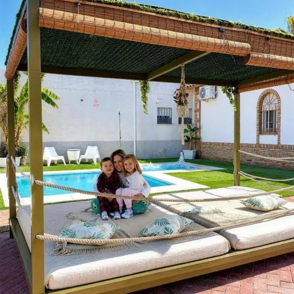 Casa Rural "El Olivo de Córdoba" con jacuzzi y parking privado, hotel in Córdoba
