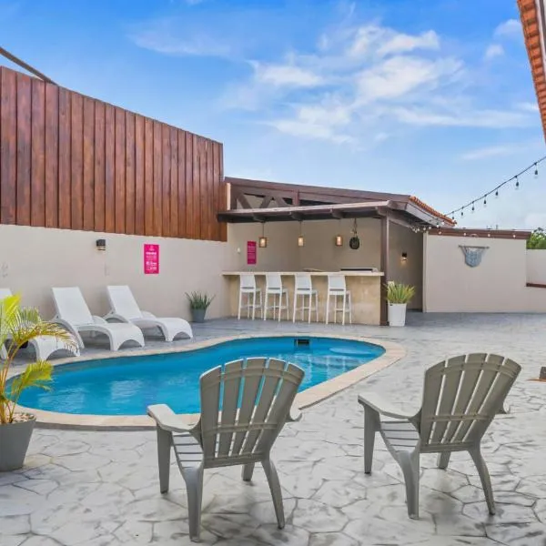 Felicidad 30, hotel in Oranjestad