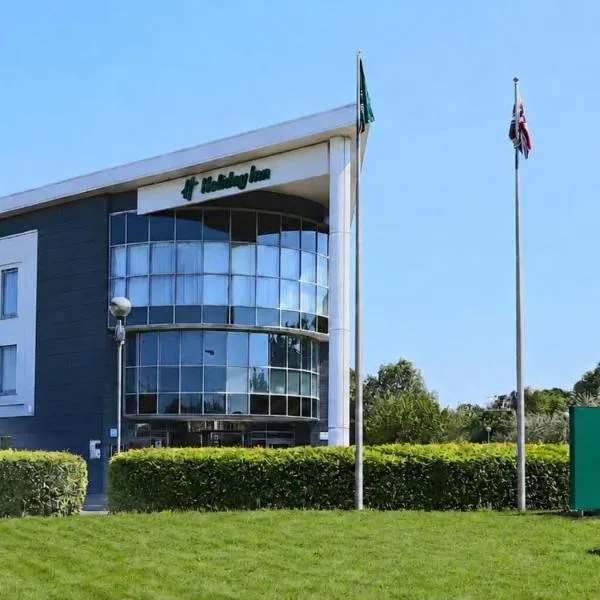 Holiday Inn London Luton North: Luton şehrinde bir otel