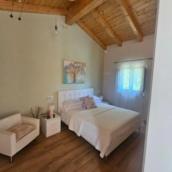 L'Albero di Gamelì Apartments, מלון בקיוזי