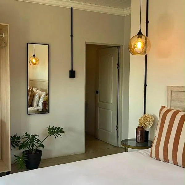 Lighthouse Guesthouse & Cafe، فندق في غروبليرسدال