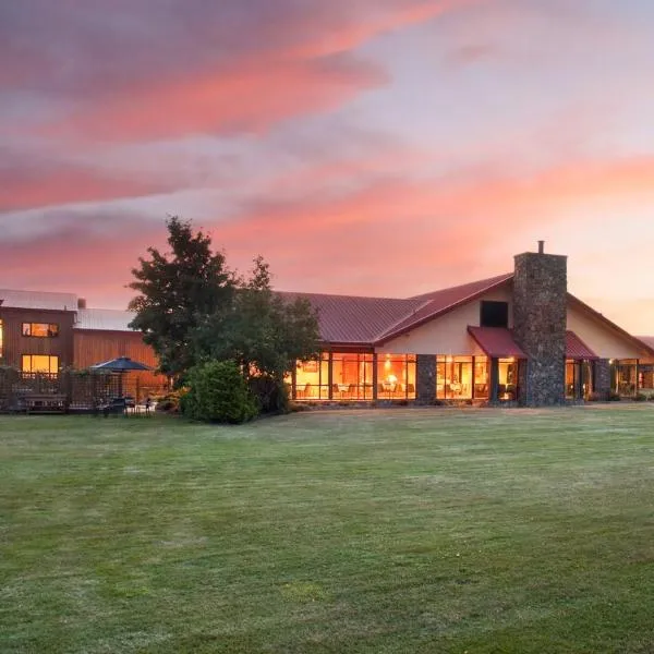 Distinction Mackenzie Country Hotel, hotel em Twizel