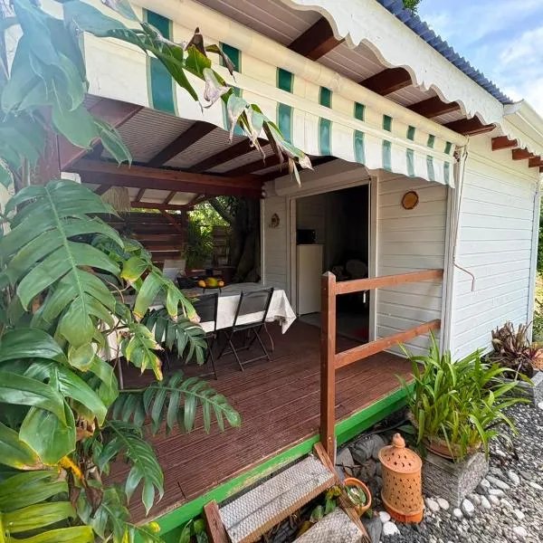 Gites d'Arles Bungalow T1 BIS – hotel w mieście Le Moule