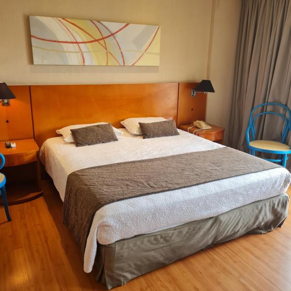 Suíte com conforto, lazer e vista piscina-S1
