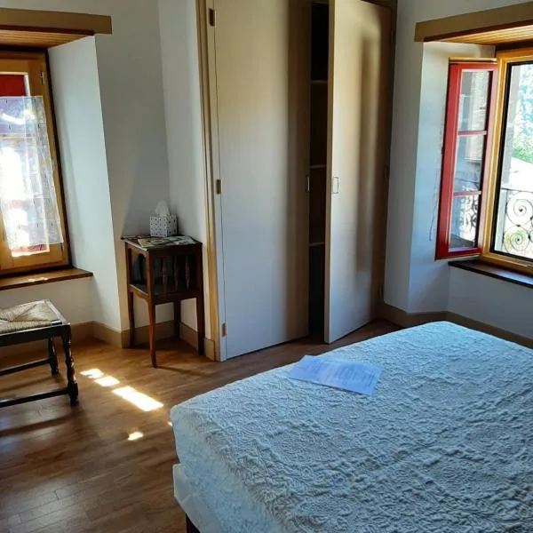 Viesnīca Auberge des Volcans pilsētā Saint-Chamant