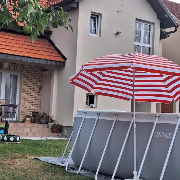 Apartman ISKRA، فندق في Mataruška Banja