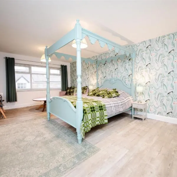 Traeth Rooms, hotel di Cardigan