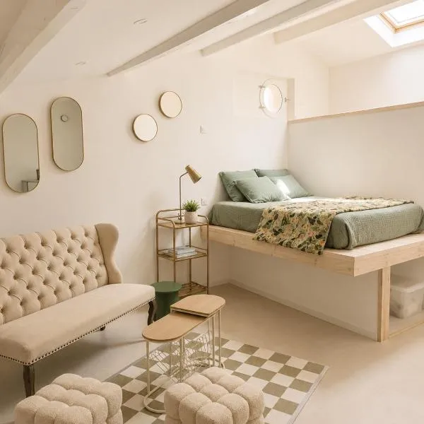 Studios Riviera, hotel in Bandol
