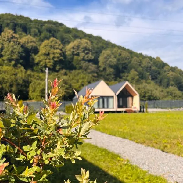 Carpathian Barns, hotel din Abranka
