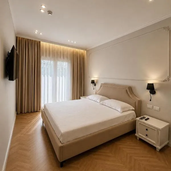 Hotel Luxury Palace, hotel in Ishull-Lezhë
