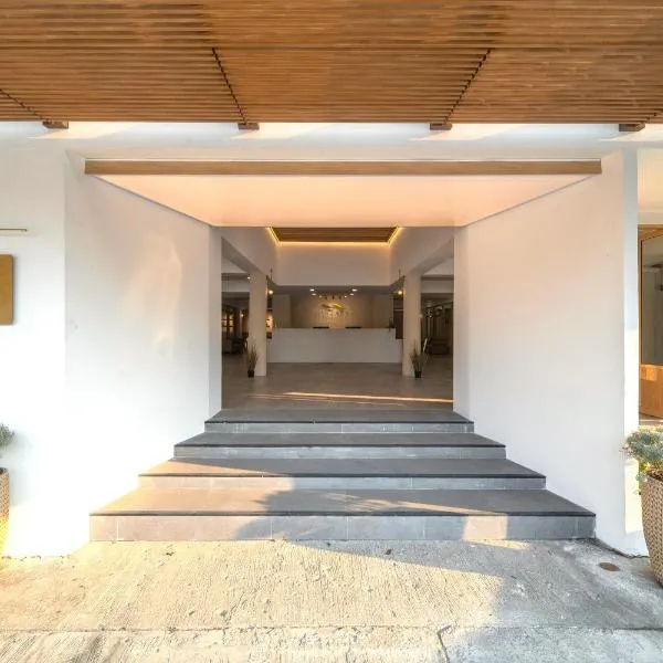 Mintara Hotel - โรงแรมมินธารา มีนบุรี, hotel v destinaci Min Buri