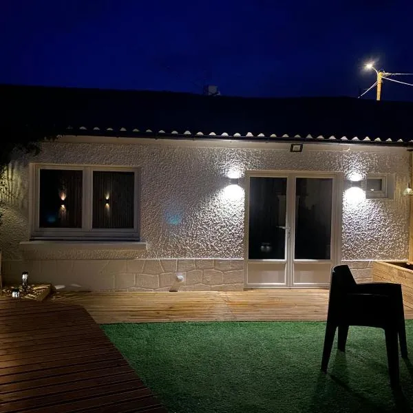 Saint-Brevin-les-Pins에 위치한 호텔 Gilie beach