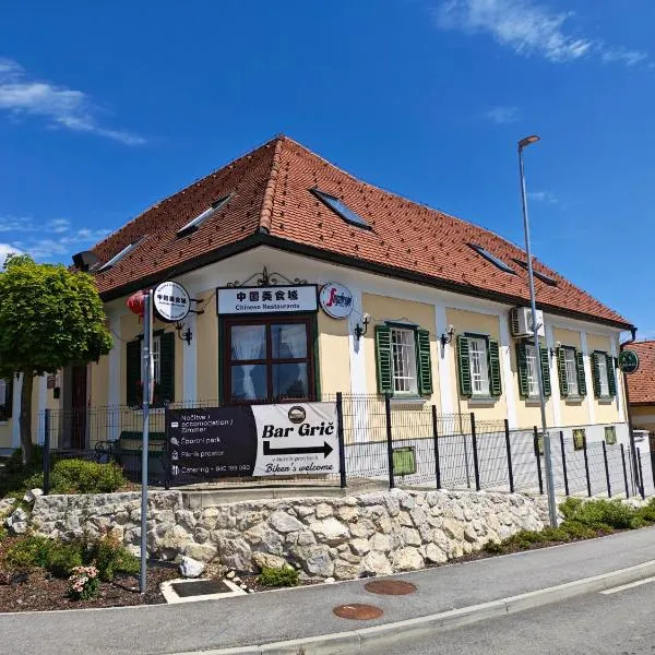Center Grič - sobe, apartma, Hotel in Sveta Trojica v Slovenskih Goricah