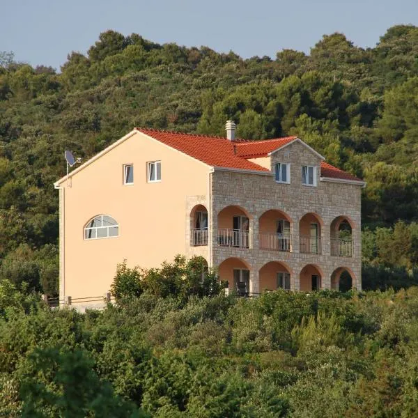 Villa Lunaris, hôtel à Nečujam