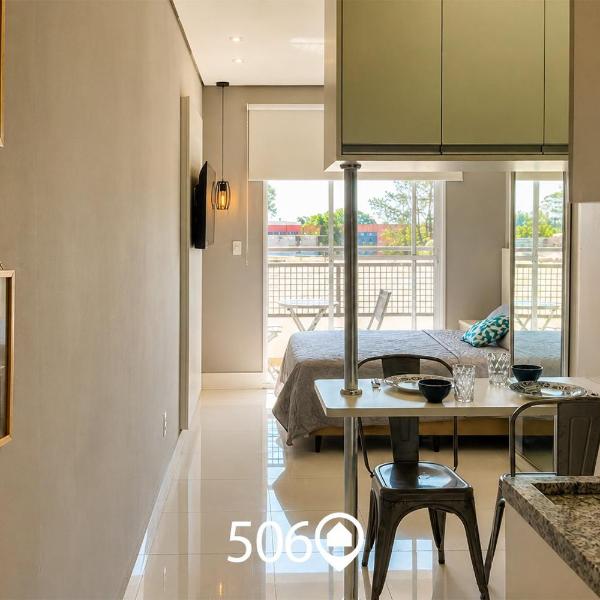 Studio com Forno Elétrico + Geladeira Grande