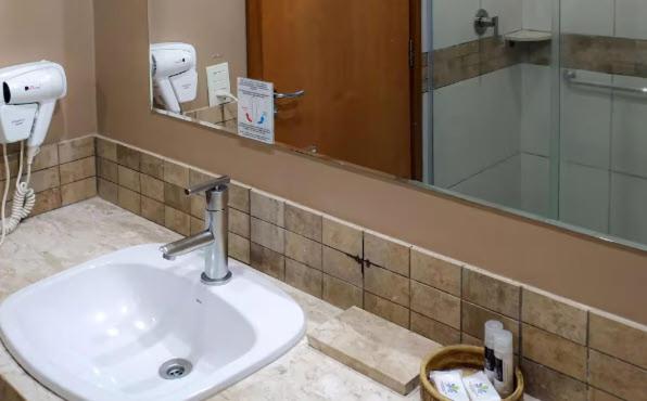 Apartamento no Best Western Suites Le Jardin - Caldas Novas - Foto 3