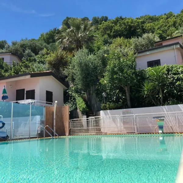 Dea Cupra Village, hotell i Cupra Marittima