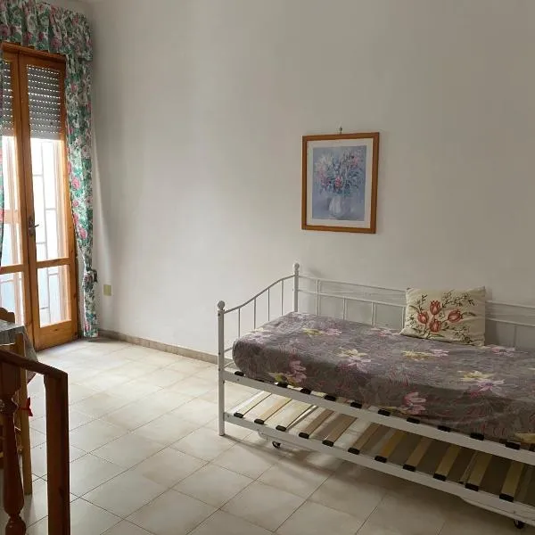Casetta a Sud Est, khách sạn ở Baia Verde