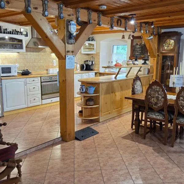 Zacisze 13, hotell sihtkohas Leśna