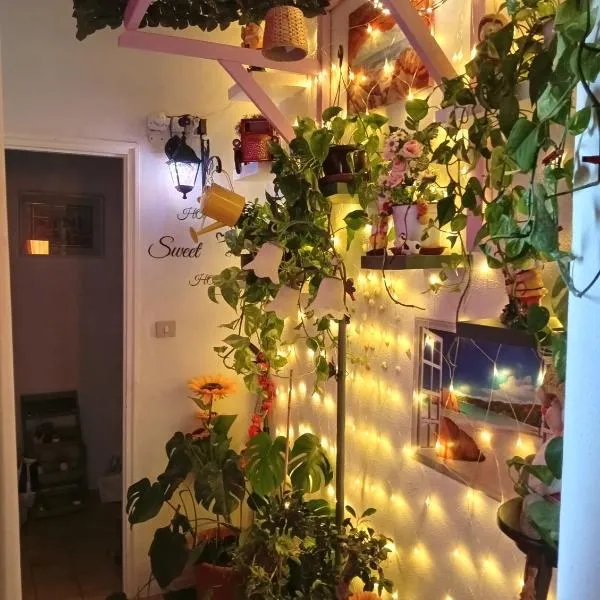 Policlinico La casa sotto il pergolato, hotel in Gravina di Catania