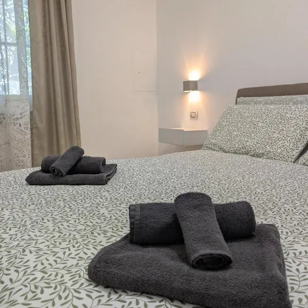 Campesio Apartament, hotel in Piacenza