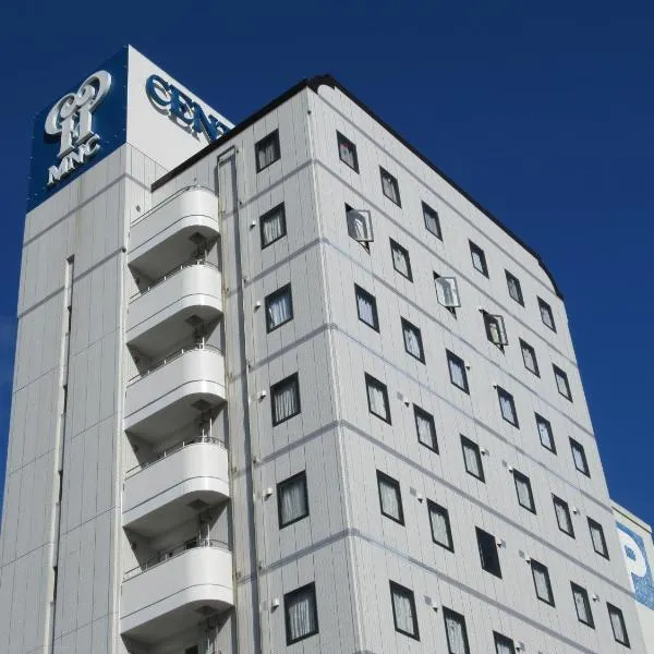 Center Hotel Mihara: Mihara şehrinde bir otel