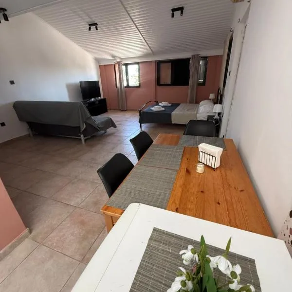 Preveza Rooftop Nest, Hotel in Preveza