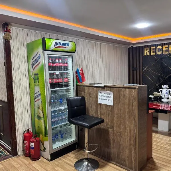Elit Hotel，明蓋恰烏爾的飯店