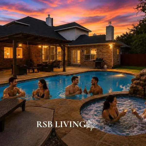 Immaculate 5BR 2,5BA Holiday Home with Pool, hotelli kohteessa Irving