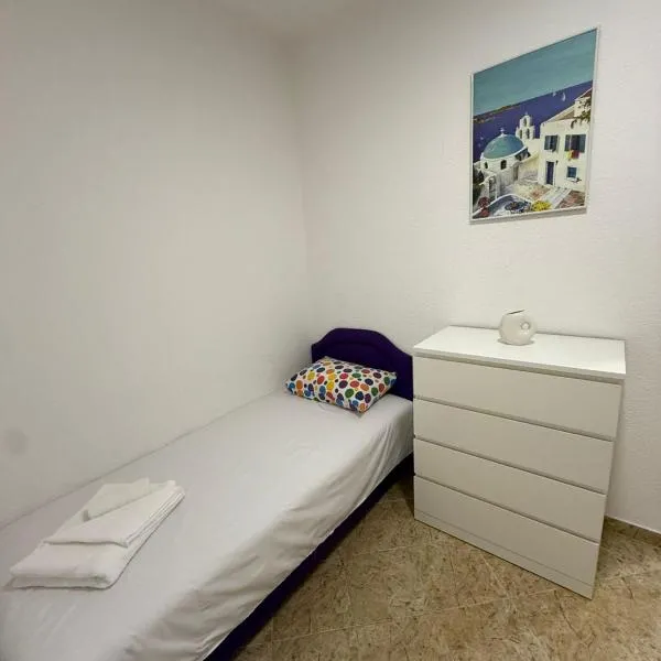 Mari Apartmani โรงแรมในซูโตมอเร