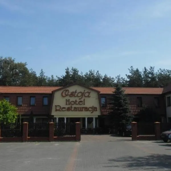 Hotel Ostoja, hotel en Osieck