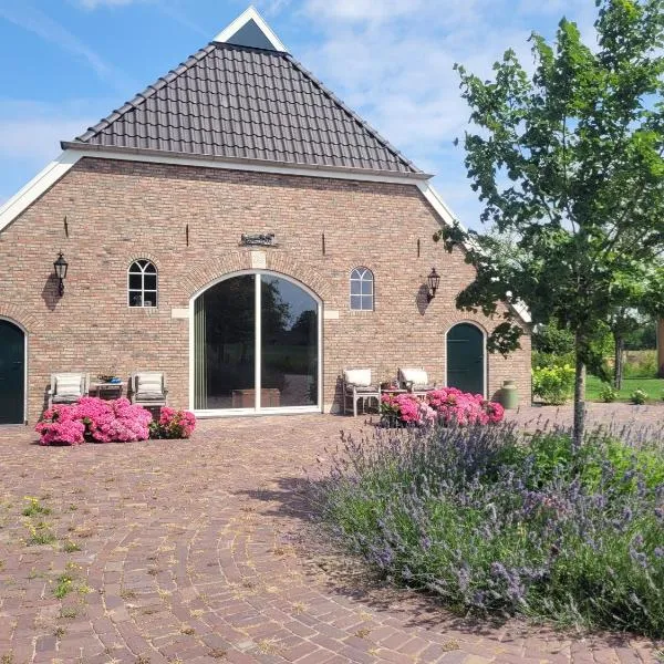 De Oranjehoeve, hotel u gradu Holthone