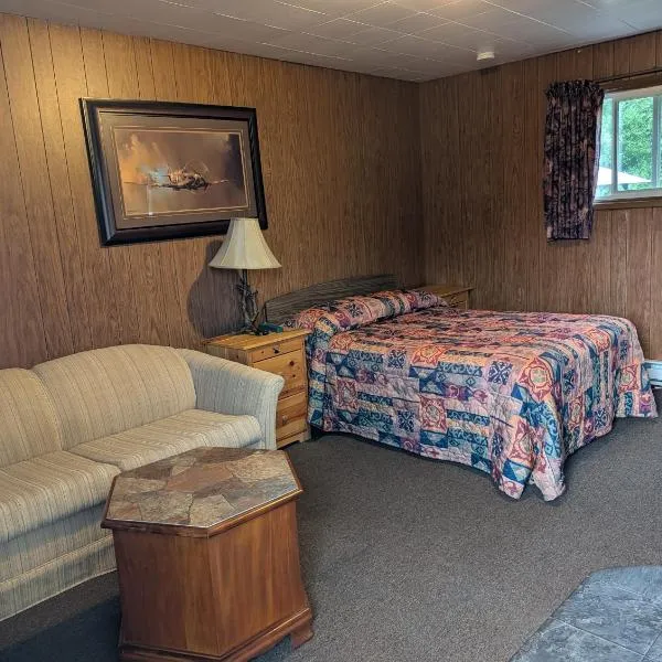 Lang's Motel, hotel in Wabigoon