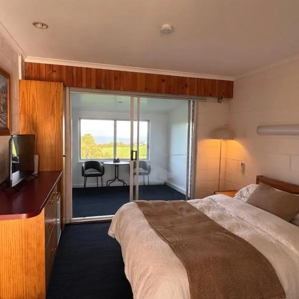 Otway Junction Motor Inn, готель у місті Lavers Hill