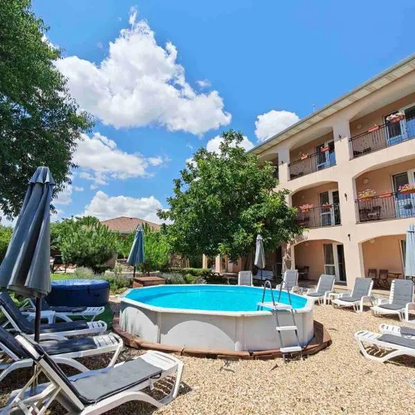 Къща за гости Крапец, hotel in Krapets