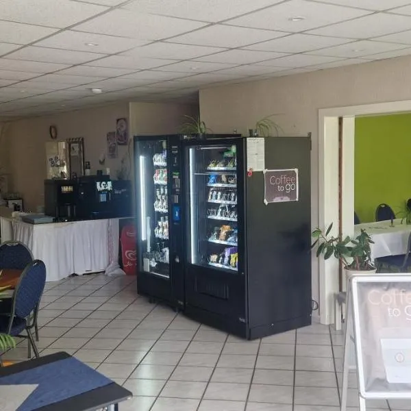 Viesnīca Pension Stechlinsee pilsētā Neiglobsova