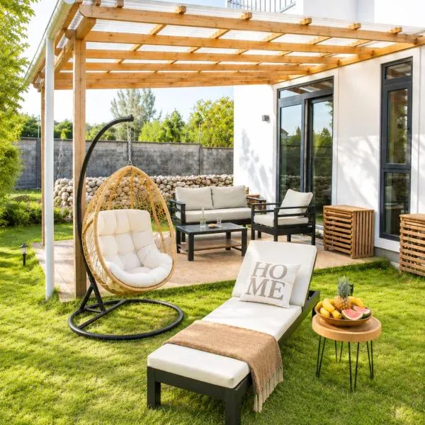 Paje Near Beach 2 Bedroom Family Apartment with Pool, хотел в Паже