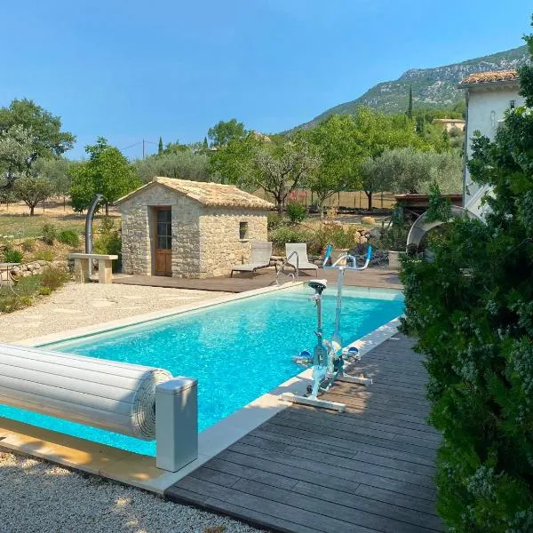 La Clue/ le Jas du Ventoux, hotel i Plaisians