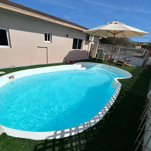 Hidden Gem Savaneta & Private Pool، فندق في Savaneta