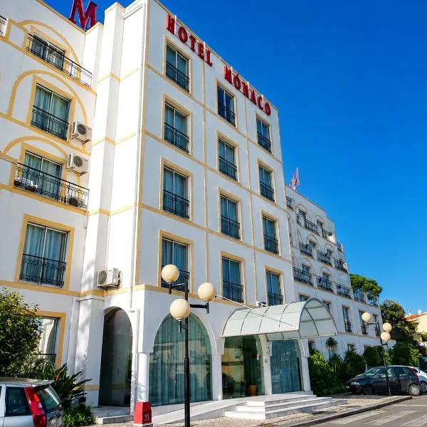 Hotel Monaco, hotel di Faro