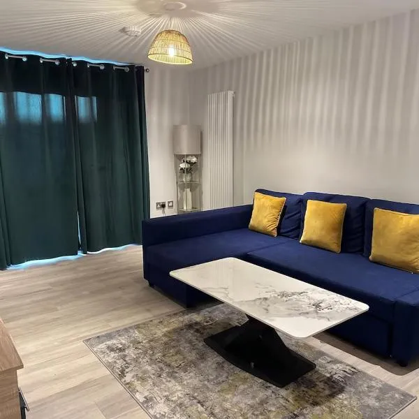 Terrace Apartments near Station, hotel em Uxbridge