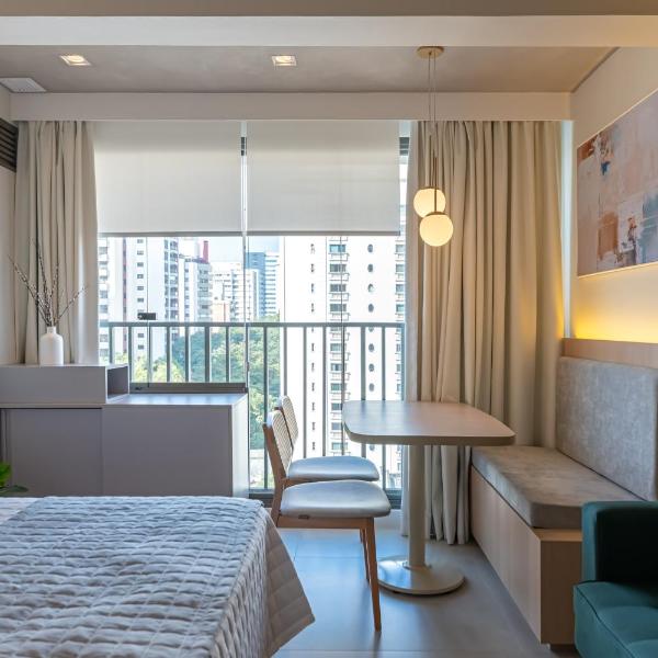 Apto luxo com piscina incrível e academia (101B) - Foto 2