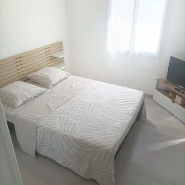 Au Belair1, hotel in Saint-Maurice-sur-Aveyron