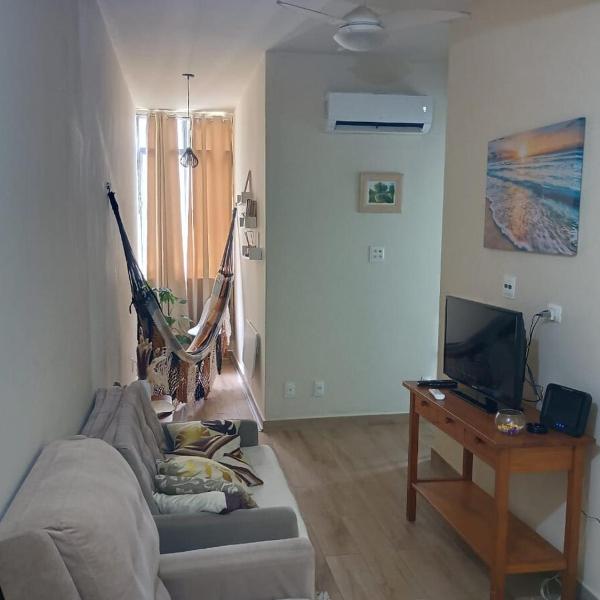 Complete retreat in Copacabana - steps from the beach