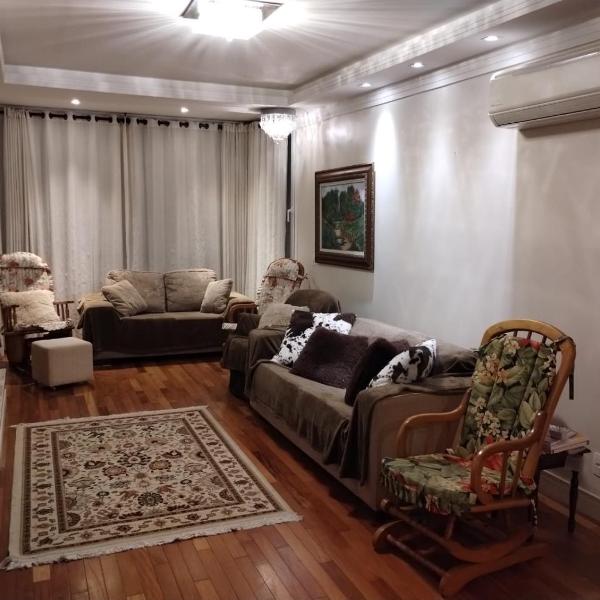Apartamento pertinho da Rótula das Bandeiras