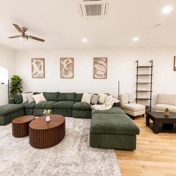 Nolita 2500 Square feet Loft with 6 BR 2BA 7 beds, hotel din New York