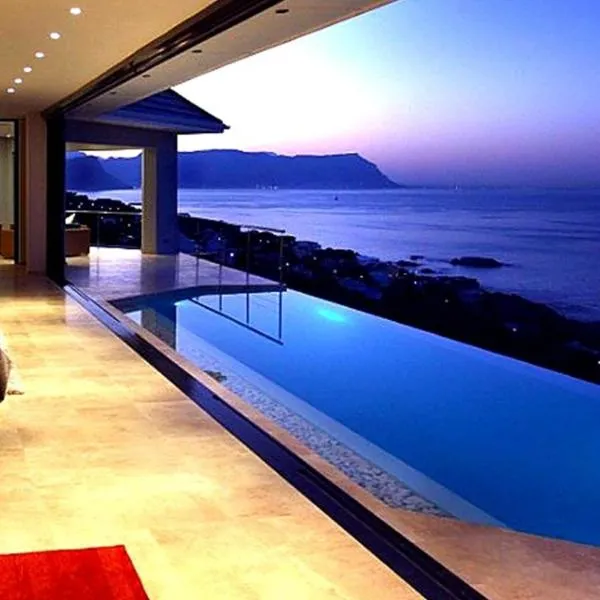 Aqua Terra Boutique Guesthouse - Simon's Town, Cape Town, hotelli kohteessa Simonʼs Town