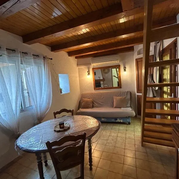 Lou Secadou, hotel Colombières-ben