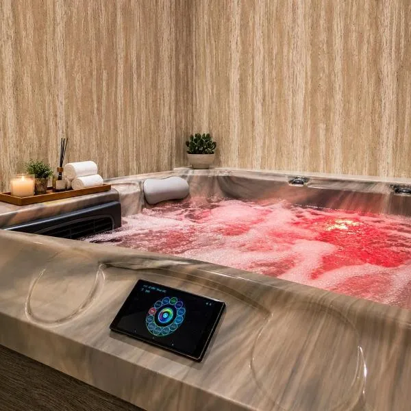 Alto Stays Suite 101 - Romantic Jacuzzi, hotel di Durrës